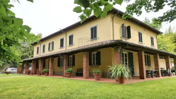 Villa via Di Tiglio 33, Capannori