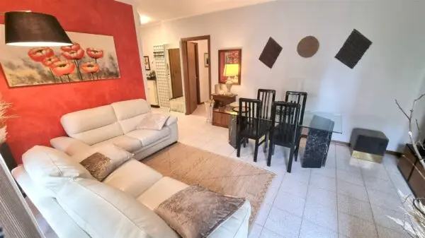 Immagine per Trilocale in vendita a Parma via Langhirano 440