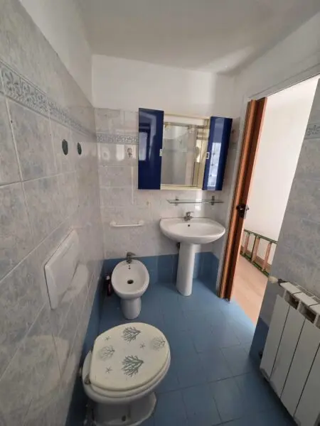 Monolocale via Villa 10, Follo