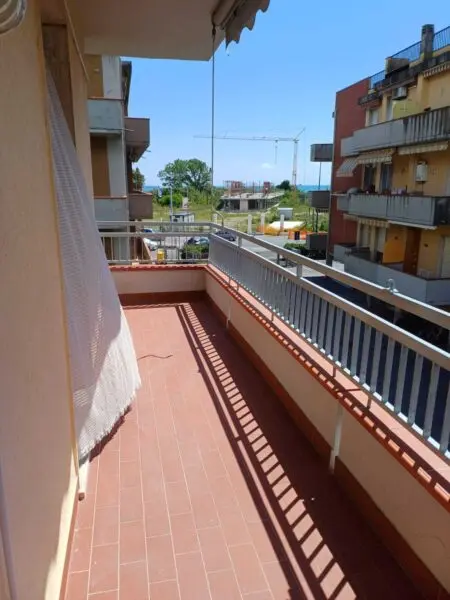 Monolocale viale Litoraneo 10, Sarzana