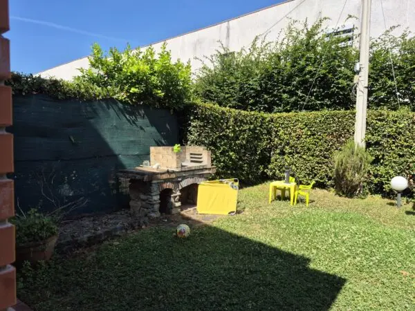 Villa Trifamiliare via Paganino Da Sarzana 20, Sarzana