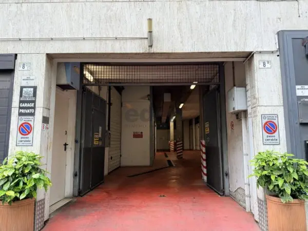 Garage 4, Modena