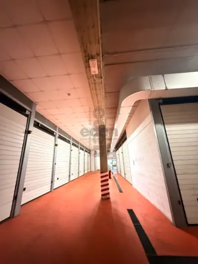 Garage 4, Modena