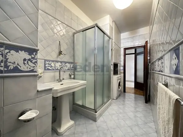 Trilocale via Luigi Pasteur 5, Villaggio Giardino, Modena