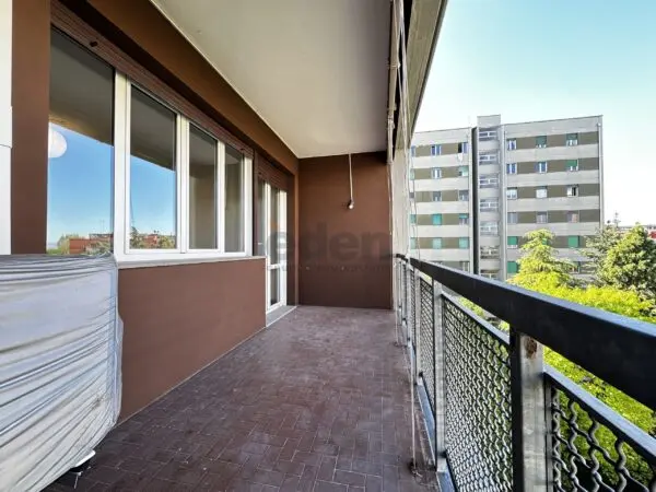Trilocale via Luigi Pasteur 5, Villaggio Giardino, Modena
