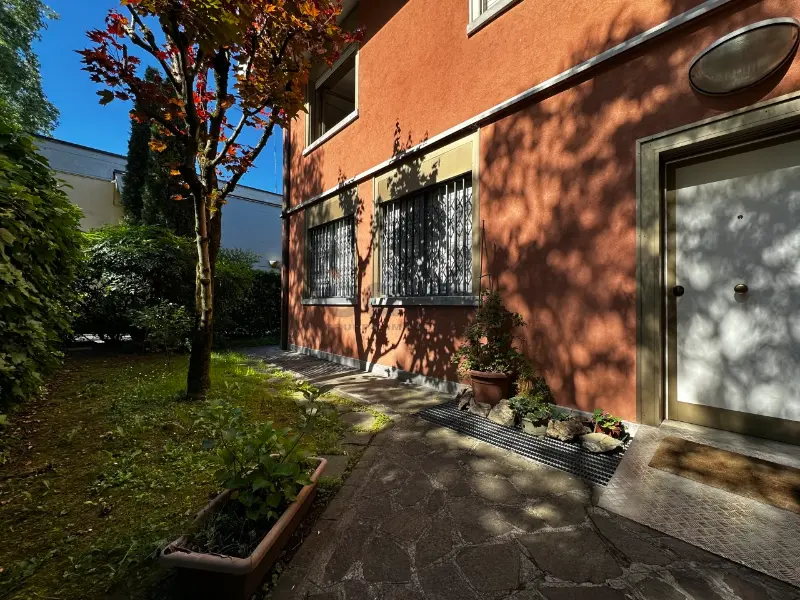 Immagine per Villa a schiera in vendita a Modena via Albert Einstein 42