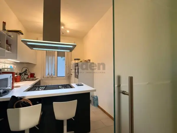 Trilocale via Giuseppe Peano 31, Modena