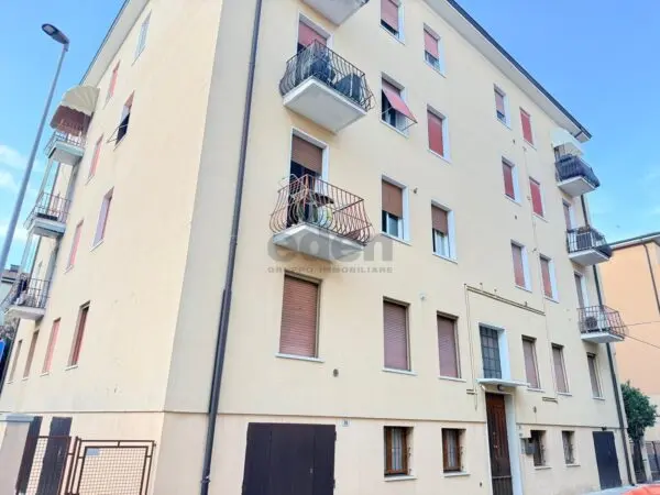 Trilocale via Sante Fattori 76, Modena