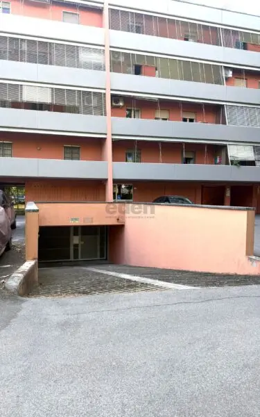 Trilocale via Luigi Pasteur 22, Villaggio Giardino, Modena