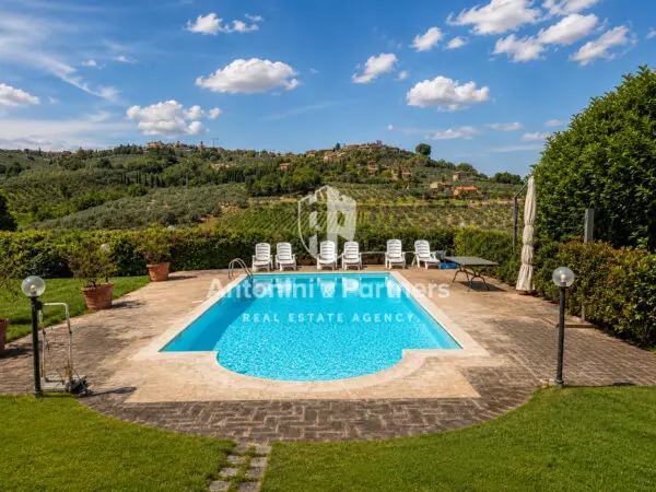 Casale via Località Turri, Montefalco