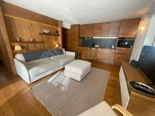 Bilocale strada Della Brenva 17, Courmayeur
