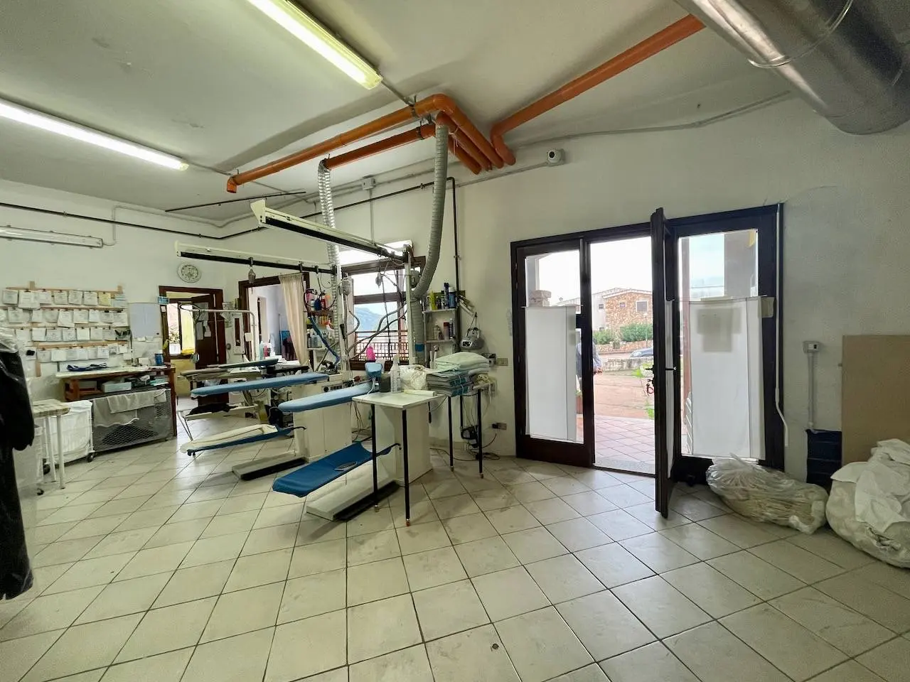 Immagine per Locale Commerciale in vendita a Arzachena Canniggione Costa Smeralda 