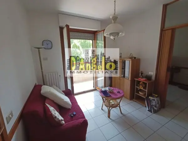 Appartamento via Lombardi, Offida