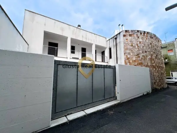 Casa Indipendente via Caterina Scazzeri 49, Latiano