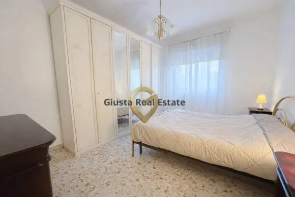 Appartamento via Bezzecca 10, Brindisi