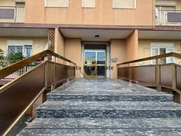 Appartamento via Bezzecca 10, Brindisi