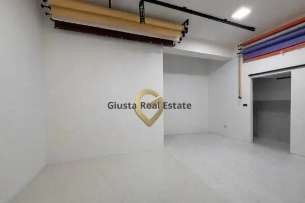 Box / Posto Auto via Osanna 67, Brindisi