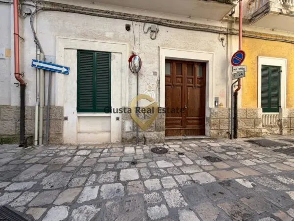 Appartamento via Annunziata 38, Brindisi