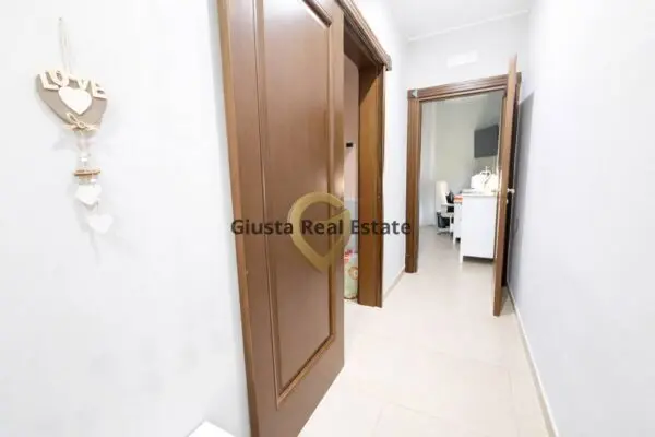 Appartamento via Arione 48, Brindisi
