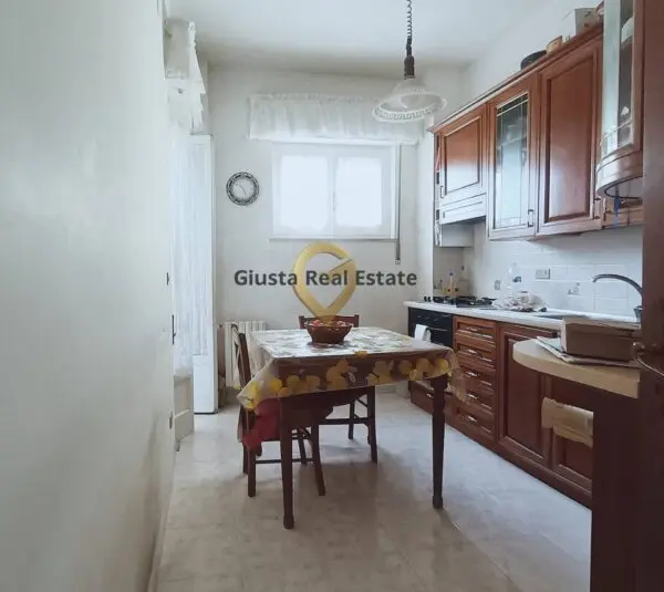 Appartamento via Settimio Severo 15, Brindisi