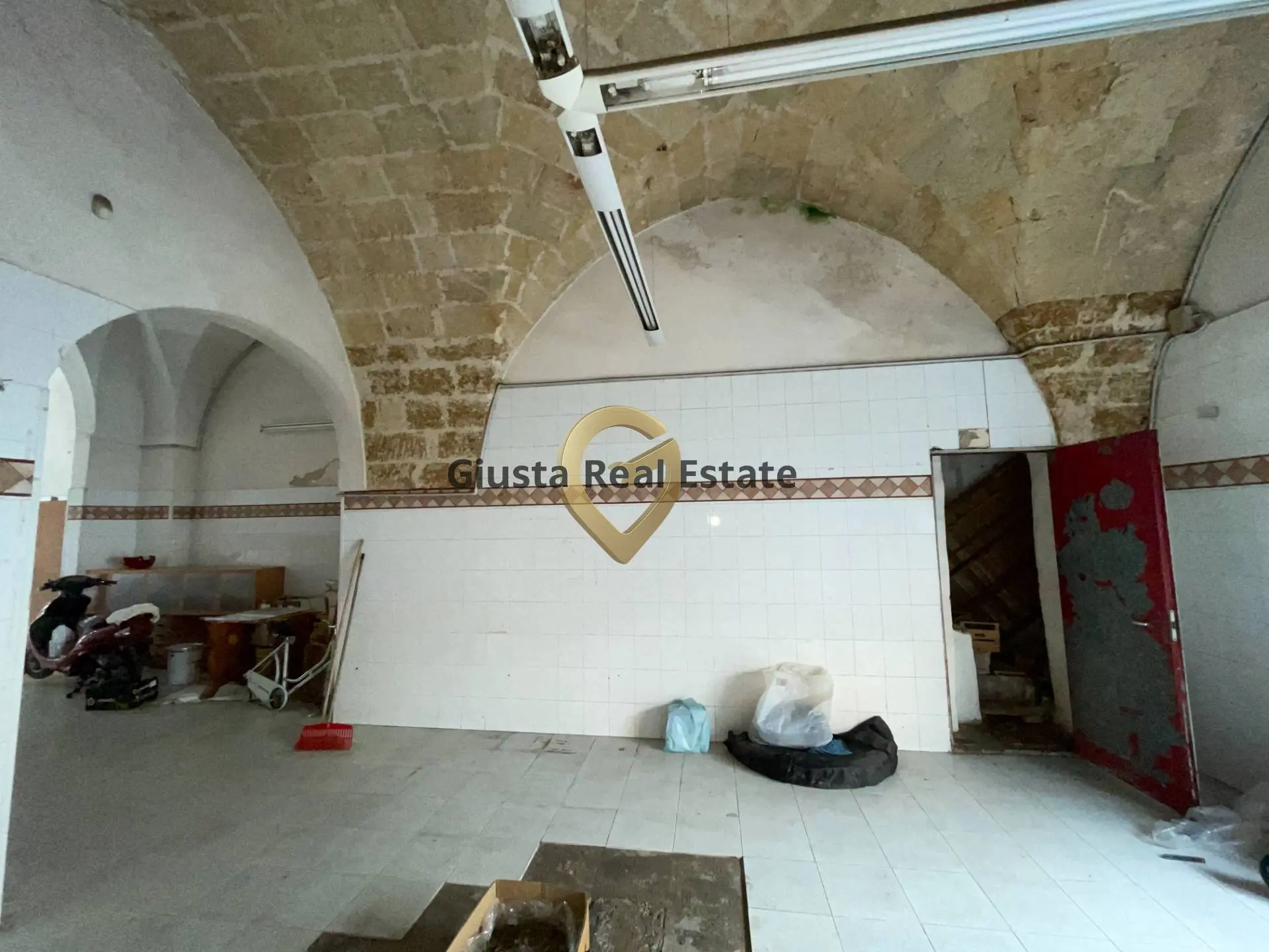 Immagine per Locale Commerciale in vendita a Mesagne Via Maja materdona 6
