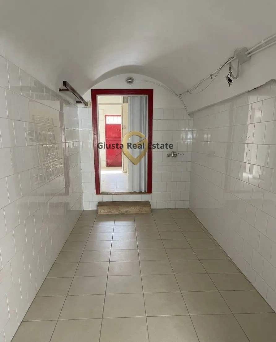 Immagine per Locale Commerciale in vendita a Mesagne Via Maja materdona 6
