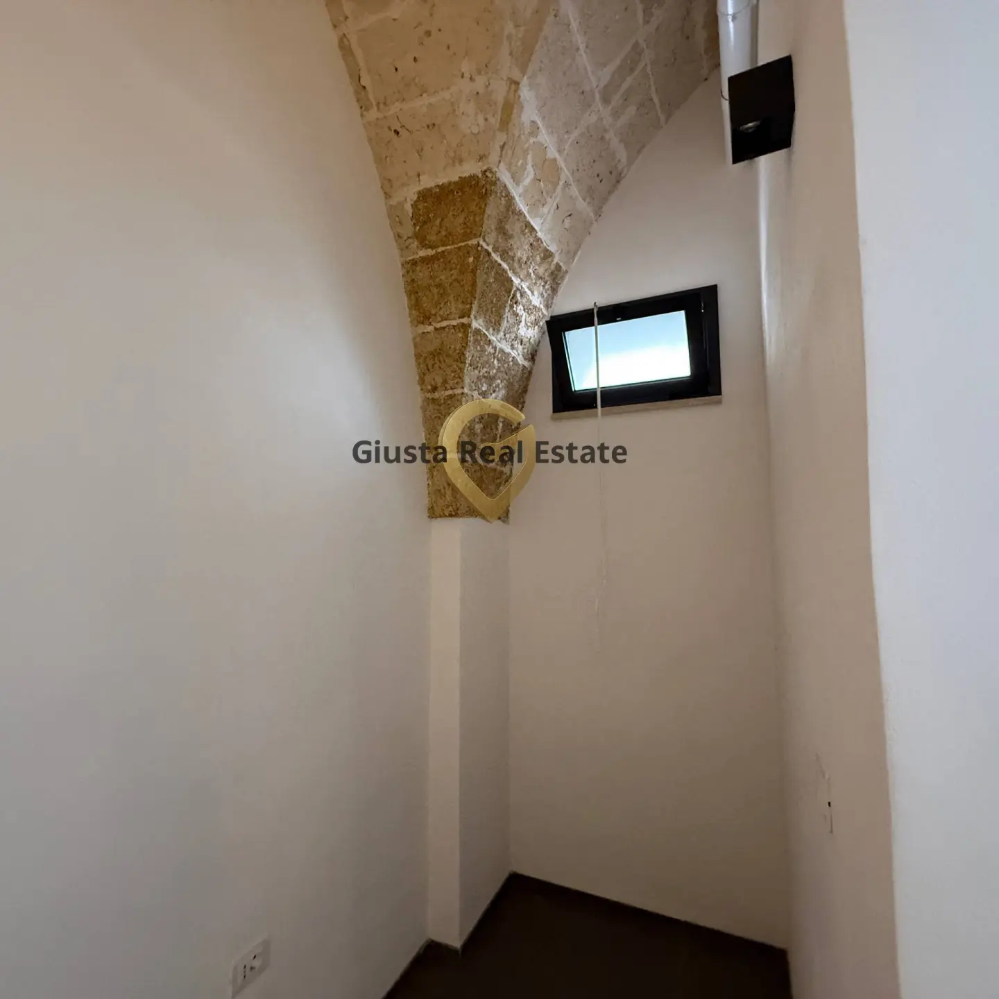 Immagine per Attività Commerciale in vendita a Mesagne Via Torre Santa Susanna 84