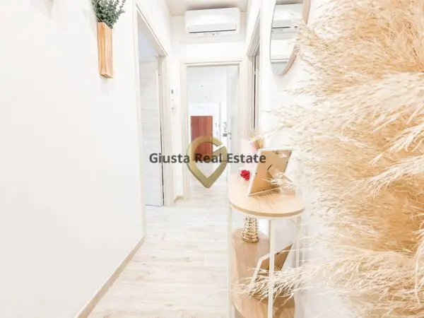 Appartamento piazza Giorgio Morandi 2, Brindisi