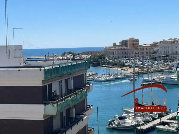 Appartamento via Arsenale 42, Siracusa
