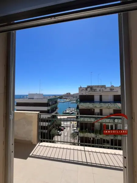 Appartamento via Arsenale 42, Siracusa