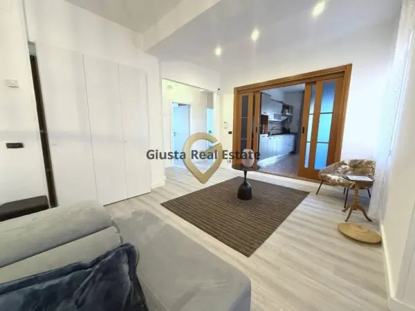 Appartamento via Del Lavoro 28, Brindisi
