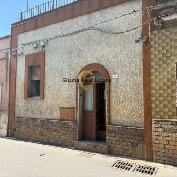 Casa Indipendente via Colonnello Montanaro 15, Latiano