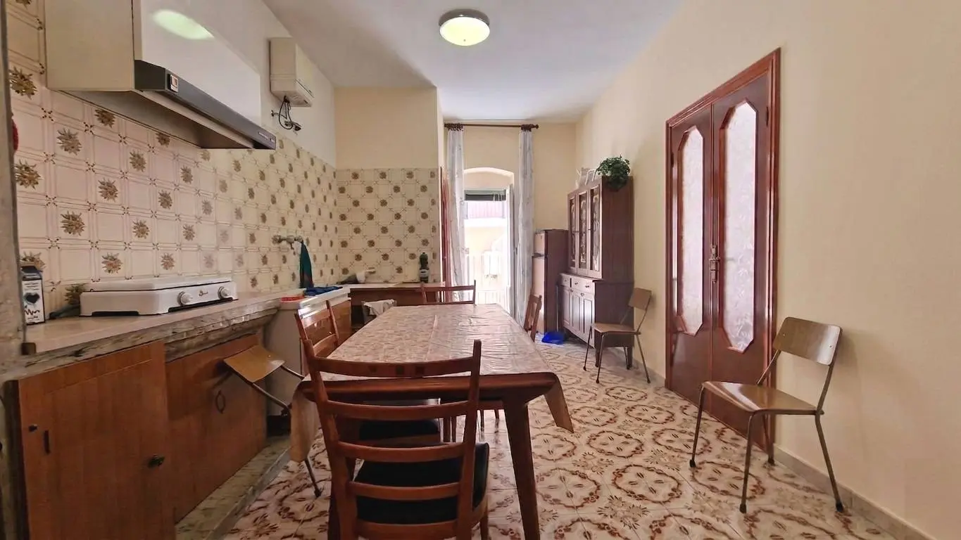 Immagine per Stabile/Palazzo in vendita a San Nicandro Garganico Via CARSO 3