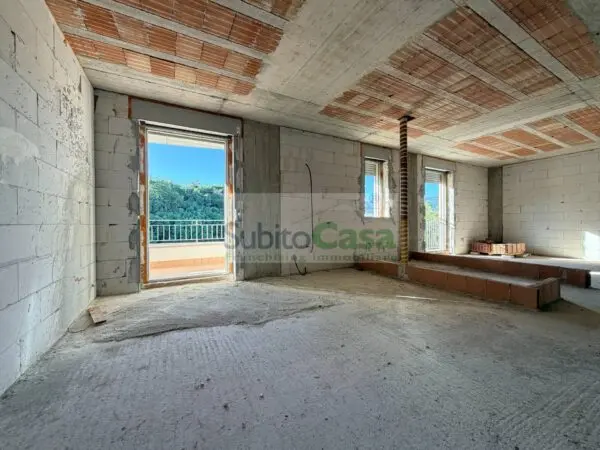 Appartamento via Ferraria, Turrivalignani