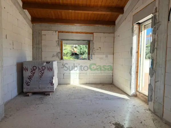 Appartamento via Ferraria, Turrivalignani