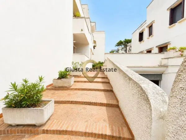 Appartamento via Ruggiero Flores 1, Brindisi