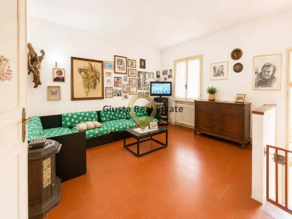 Appartamento via Ruggiero Flores 1, Brindisi