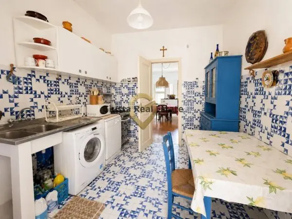 Appartamento via Ruggiero Flores 1, Brindisi