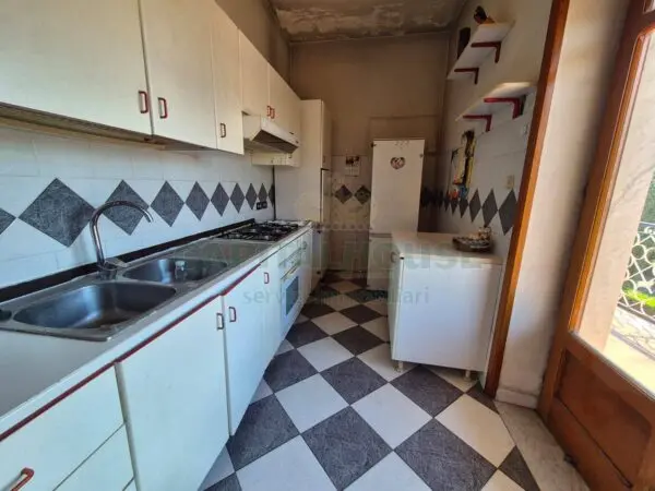 Appartamento via Ferrovia, Massa Di Somma