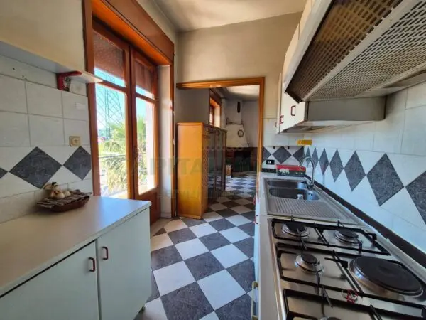 Appartamento via Ferrovia, Massa Di Somma