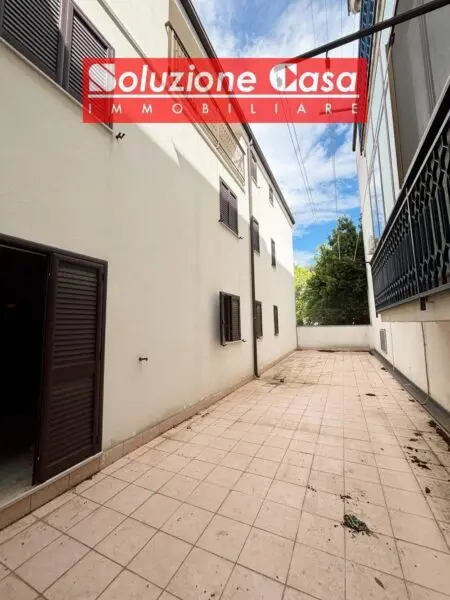 Immagine per Appartamento in vendita a Canosa di Puglia via Pisacane 6