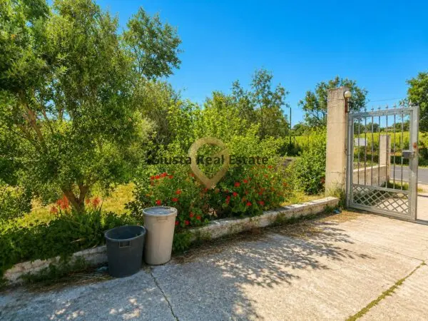 Villa via Contrada Pappadà 43, Oria