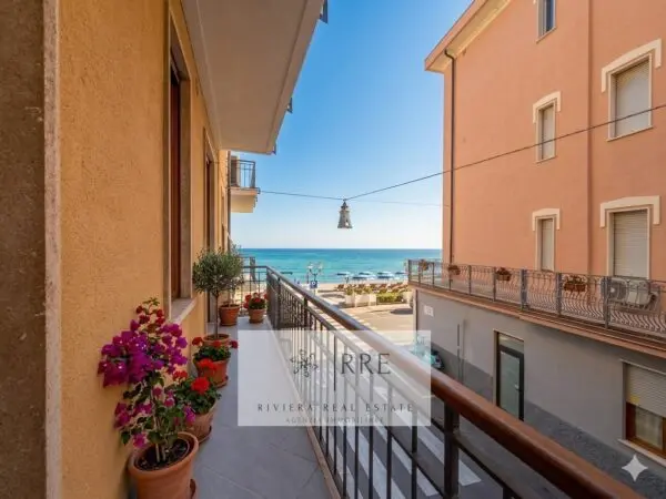 Appartamento via Roma, Alassio