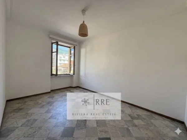 Appartamento via Roma, Alassio