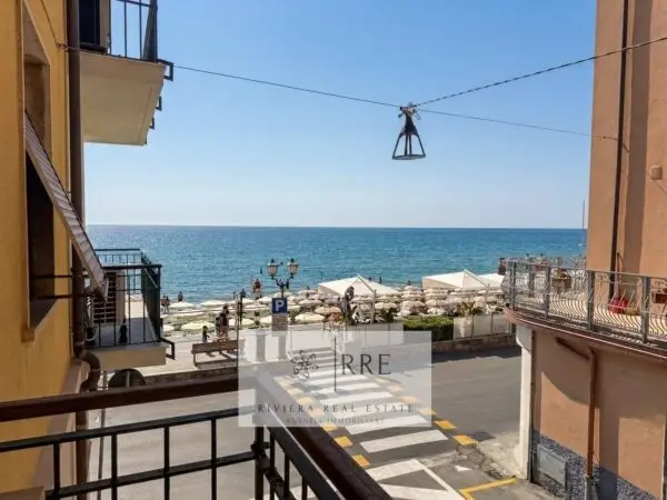 Appartamento via Roma, Alassio