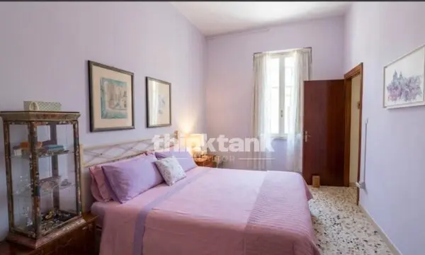 Villa via Contrata Laufi, Noto