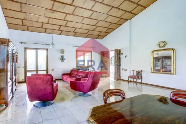 Villa via Di Colle Perino, Velletri