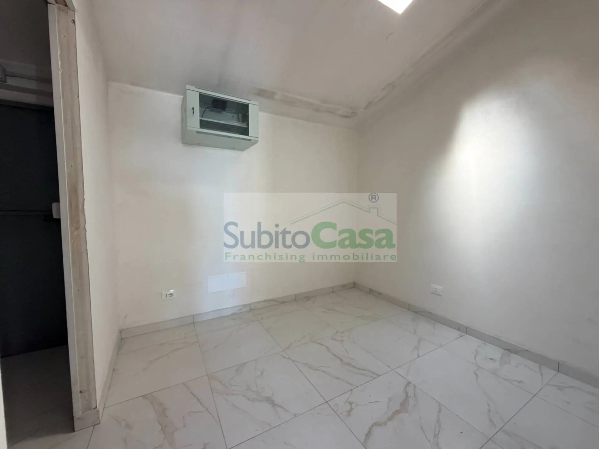 Immagine per Locale Commerciale in affitto a Chieti Piazza Marconi 35/36