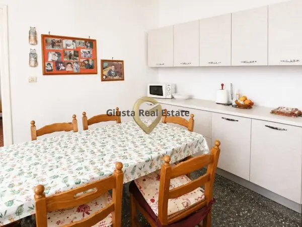 Appartamento via Udine 22, Brindisi