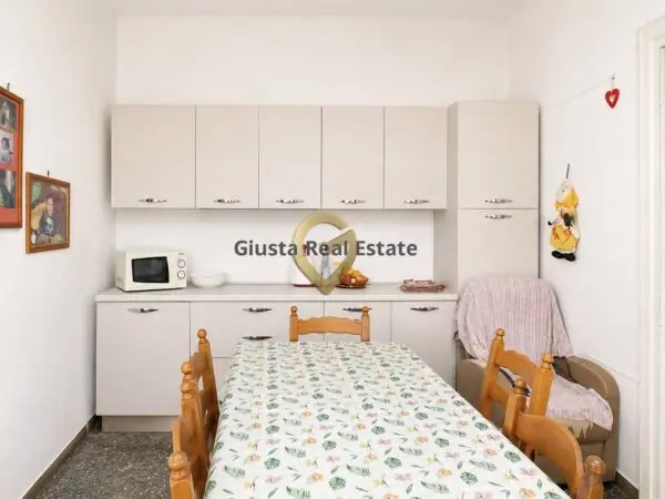 Appartamento via Udine 22, Brindisi